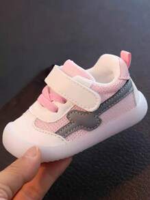 1-3 Years Old Toddler Sports Shoes, Soft Sole Anti-Slip Breathable Mesh Sneakers For Boys And Girls, Spring And Autumn