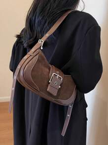 复古甜美酷炫女孩机车腋下包，小众质感金属空气眼新月包，斜挎单肩包，百搭通勤包，女士