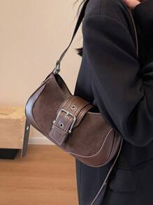 复古甜美酷炫女孩机车腋下包，小众质感金属空气眼新月包，斜挎单肩包，百搭通勤包，女士