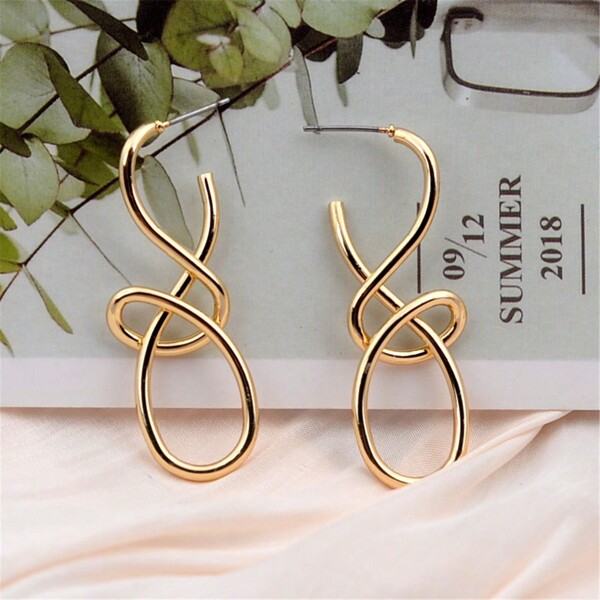 VKHK 1 Pair Vintage Metal Knitted Dangle Earrings For Women Personalized Fashion Distorted Asymmetrical Geometry Drop Earrings Punk Jewelry