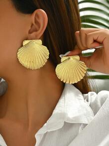 1 Pair Women's Personalized Earrings Shell Flower Earrings Bohemian Textured Wave Earrings