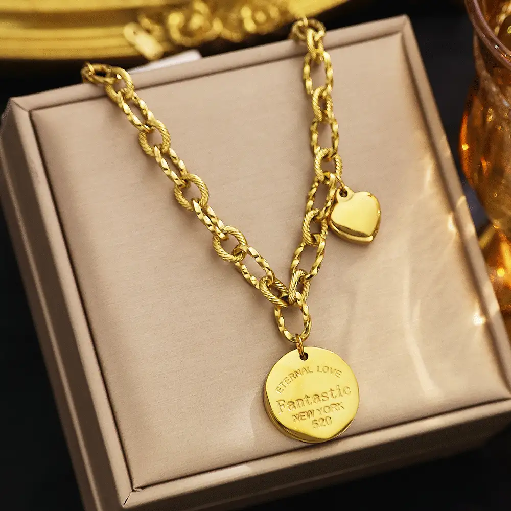 1pc & Versatile Chain Link Pendant Necklace, Stainless Steel Heart & Circle Charm, Suitable For Everyday Wear And Party - Round Plate - View 2