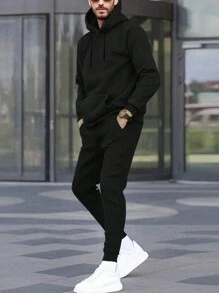2 件套男士纯色长袖连帽衫和运动裤，秋季休闲套装