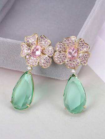 1 Pair 18k Gold Plated Shiny Flower Pendant Earrings With Embedded Cubic Zirconia Stones, Elegant For Evening Party Luxury Jewelry Valentines,Mom,Mother,Mother's Day,Gift