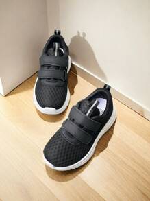 儿童舒适时尚编织透气运动鞋 - 柔软、防滑、双钩环、轻便、灵活的鞋子，适合户外活动、玩耍、上学和休闲穿着 - 非常适合成长中的双脚