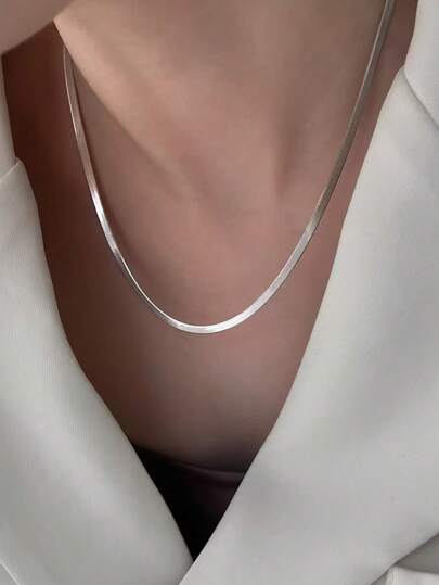 1 pieza Collar de acero inoxidable de estilo minimalista plateado para mujeres, adecuado para uso diario, cumpleaños, combinación para fiestas, regalo para amigos