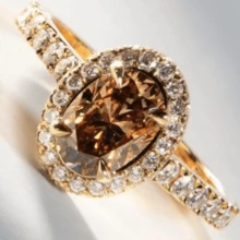 Nhẫn đính hôn thanh lịch mạ vàng 14K thiết kế Halo thanh lịch với đá Zirconia sáng bóng tượng trưng cho vẻ đẹp và sự thanh lịch. Trang sức sang trọng hai mặt cho nhẫn đính hôn/đám cưới - Vàng - Xem 2