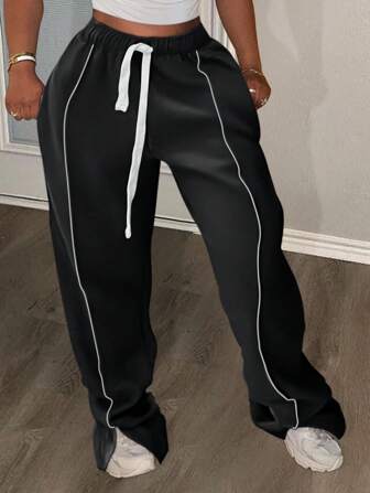 LovelyWholesale Women's Plus Size All-Match Casual Everyday Wear Waist Drawstring Straight Leg Split Hem Sweatpants Spring Autumn