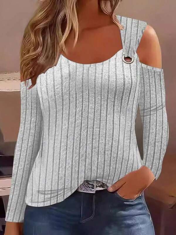 Camisa feminina de manga comprida com nervuras sólidas e decoração com botões de metal