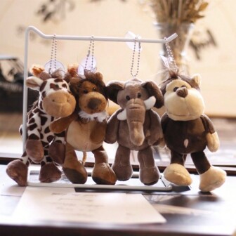 丛林动物迷你公仔老虎狮子大象猴子牛毛绒公仔，圣诞挂件，背包挂件，汽车挂件