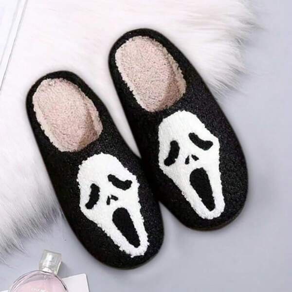 Popular Autumn/Winter Skull Embroidery Slippers, Slip-On Indoor Home Mule Slippers For Couples, Men & Women Plus Size