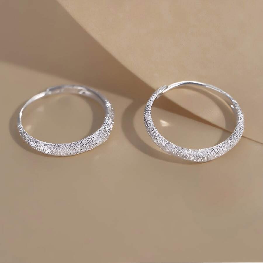 星空闪耀：S925 纯银环形耳环 - 哑光饰面，适合日常和派对佩戴，是情人节或母亲节的理想礼物，妈妈，母亲，母亲节，礼物 - 銀色 - 查看 1