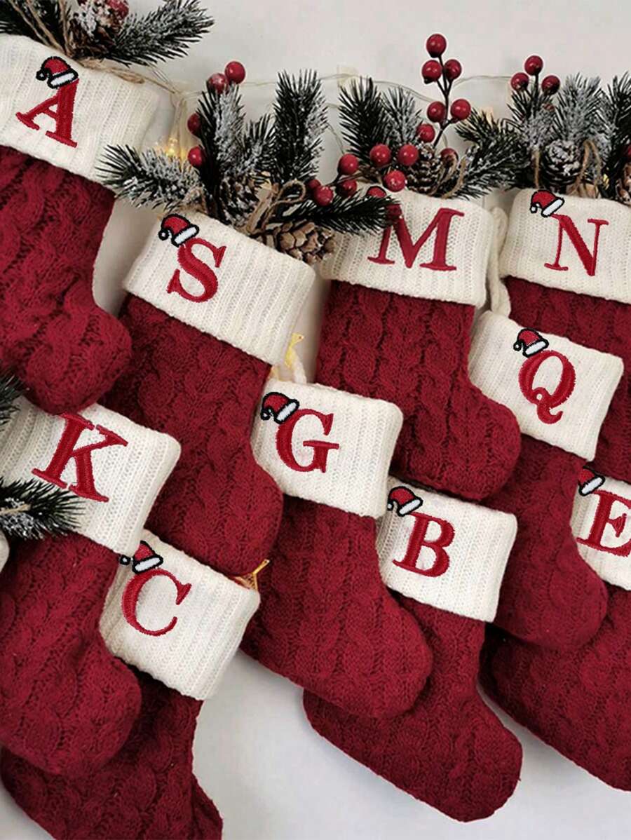 1 Meia de Natal Vintage Vermelha Tricotada, Meia de Natal Alegre com Pingente de Letra Inglesa com Capuz, Ideal para Decoração de Festa de Ano Novo de 2025, Meia de Natal Personalizada com Inicial, Decoração para Lareira, Enfeite para Árvore de Natal, Conjunto de Presente Surpresa para a Véspera de Natal, Presente de Natal, Decoração de Aniversário para Casa, Enfeite de Natal de Inverno