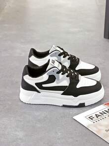 Tenis blancos para mujer, nuevos zapatos de moda vulcanizados de cordones, casuales y sencillos de estilo coreano, apropiados para el otoño - Blanco y Negro - Ver 7