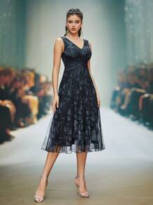 V-Neck Criss-Cross Floral Printed Mesh A-Line Formal Dress, Wedding Event Dress Party Dress Wedding Guest Dress Evening Dress - Black - View 5
