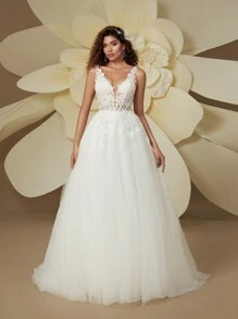 HEARBOBO 新年优雅V领露背奢华3D立体花卉婚纱