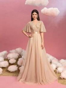 Teen Girl Elegant Sequin Formal Dress With Flutter Sleeves & Voluminous Tulle A-Line Hem – Perfect For Graduation Proms