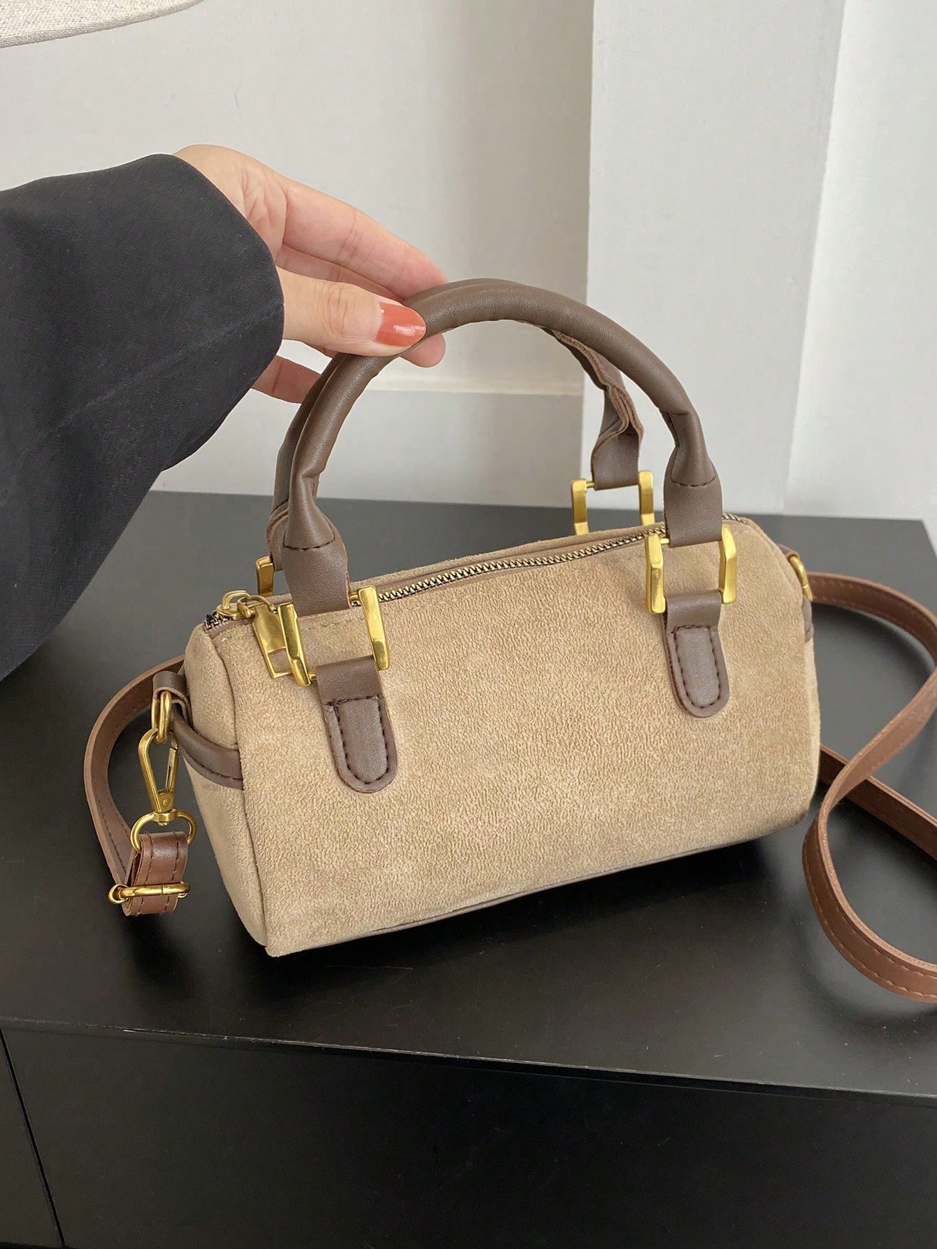 حقيبة يد عصرية لفاخرة للسيدات ، حقيبة كتف وحقيبة ر...