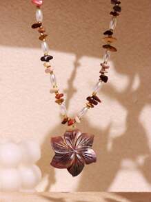 1pc Black White Shell Flower Pendant Natural Stone Handmade Beaded Necklace Fashion Vintage Elegant Women's Funky Jewelry Valentines,Mom,Mother,Mother's Day,Gift
