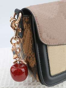 1 Piece Of Oversized Apple Keychain Pendant - Bag Charm Pendant - A Good Choice As A Halloween And Christmas Holiday Gift - Oversized Cherry Pendant - Fashionable Apple Pendant Accessories Ladies Bag Car Accessories School