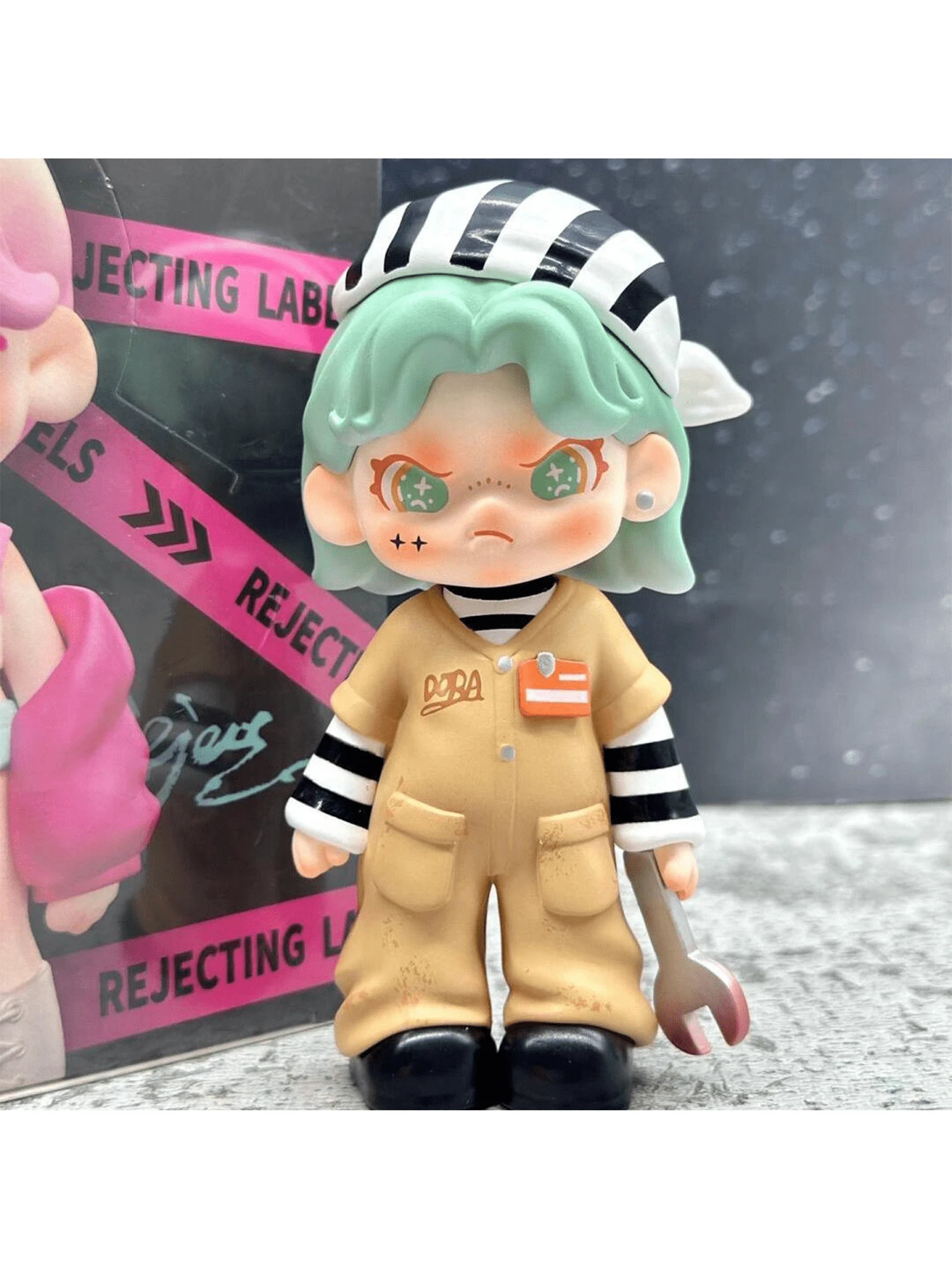 Exclusive Blind Box Figurine, Refuse Definition Series 3rd Gen Lin