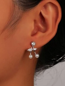 1 对 925 纯银方晶锆石蝴蝶结珍珠耳钉，奢华优雅可爱女士耳环，适合日常佩戴、外出、宴会、派对 - 銀色 - 查看 1