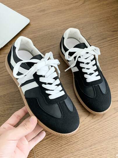Fashionable Vintage Style Ins-Inspired Women Lace-Up Shoes, Retro Low Top Canvas Sneakers, Suitable For Outdoor Activities, Spring/Autumn, Size 40 Small Size, Breathable Round Toe Criss-Cross Casual Shoes, Unprinted Non-Slip Sole Hiking Running Couple Matching Shoes