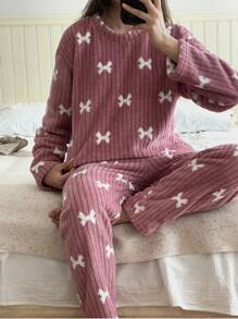 Set de 2 piezas de pijama de pana y felpa de coral con lazo, ropa de dormir con estampado sencillo para invierno, conjunto de dos piezas, vacaciones