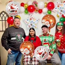 6 个 18 英寸圣诞铝箔气球，圣诞快乐装饰气球，带圣诞老人/雪人图案，适合圣诞派对、主题装饰和节日派对、室内外装饰、万圣节、万圣节装饰 - 彩色 - 查看 6