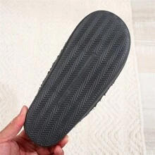 Popular Autumn/Winter Skull Embroidery Slippers, Slip-On Indoor Home Mule Slippers For Couples, Men & Women Plus Size