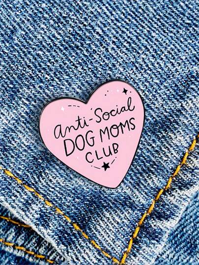 1pc Anti-Social Dog Moms Club Custom Heart-Shaped Brooch Creative Metal Pin Shirt Lapel Fashion Decoration For Daily Life Wear Valentine's Day Pin For Clothes Bag Charm School Kpop Backpack Teacher Supplies Bag Charms Cute Office Accessories Shirts Jacket Jewelry Christmas Halloween Autumn-Winter Accessories,Suitable For Teens, Youth,Men,Casual, Outdoor, Athletic, Vacation, Graduation Gifts, Birthday, Daily Wear Clothes Pin Funny Teacher Gifts