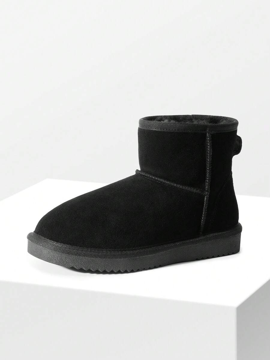 Women's Snow Boots Genuine Suede With Faux Fur Lining. 0.9 Inch Flat Classic Water-Resistant, Anti-Slip Winter Booties Feature A Slip-On Design And Comfortable Memory Foam,Suit For Staying Warm And Stylish This Winter - 黑色 - 查看 1
