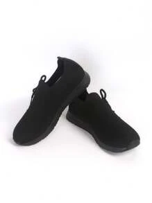 New Arrival Cross Lace-Up Breathable Mesh Solid Color Women Sports Shoes With Chunky Non-Slip Sole, Suitable For All Seasons And Large Size