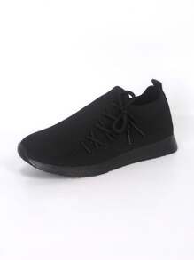 New Arrival Cross Lace-Up Breathable Mesh Solid Color Women Sports Shoes With Chunky Non-Slip Sole, Suitable For All Seasons And Large Size