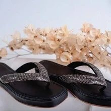 FEMININE FLAT PLATFORM FLIP FLOPS WITH STRASS Glitter Flat Sandal - 黑色 - 查看 1
