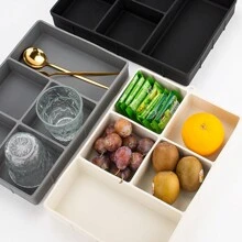 A Multifunctional Silicone Compartment Platter That Can Bbe Used To Pack Cheese, Desserts, Salads, Snacks, Sushi, Hotpot, Etc., With A Total Of 5 Compartments