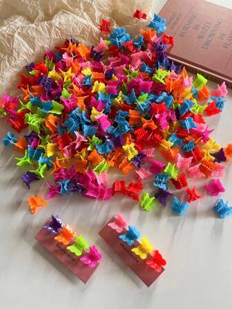 50 件女孩 Y2K 糖果色随机蝴蝶形迷你发夹，粉色/蓝色/黄色/绿色，时尚百搭，优雅简约风格，纯色发夹和发饰，适合日常佩戴、派对、通勤、度假、洗脸/沐浴/化妆/发型设计，搭配衣服和其他配饰、头带/饰品/夹子。