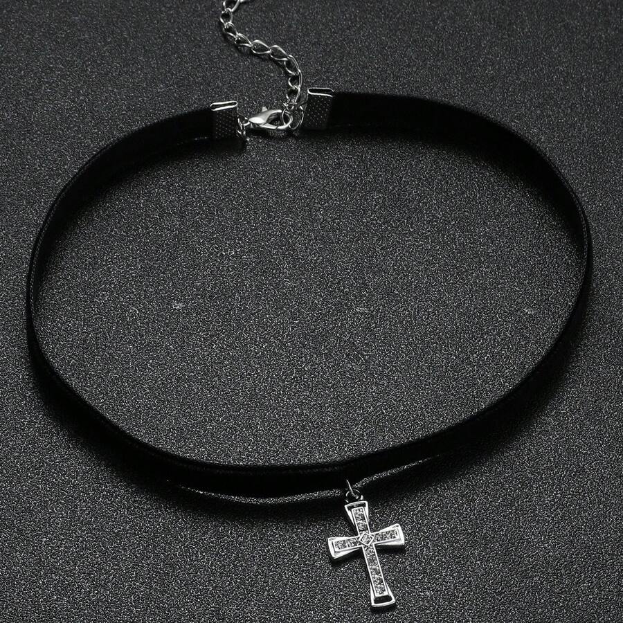 Illusory 1pc Minimalist Vintage Punk Cross Pendant Necklace - Black - View 1