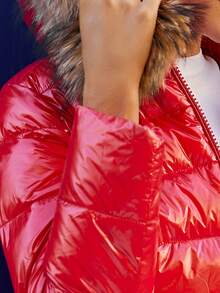 Áo khoác mùa đông nữ ZIAI màu trơn bóng, kiểu dáng thời trang mới, áo khoác dày dáng ôm có thắt lưng, áo khoác ngắn nữ có cổ lông giả, lựa chọn thời trang cho kỳ nghỉ. - Đỏ - Xem 8