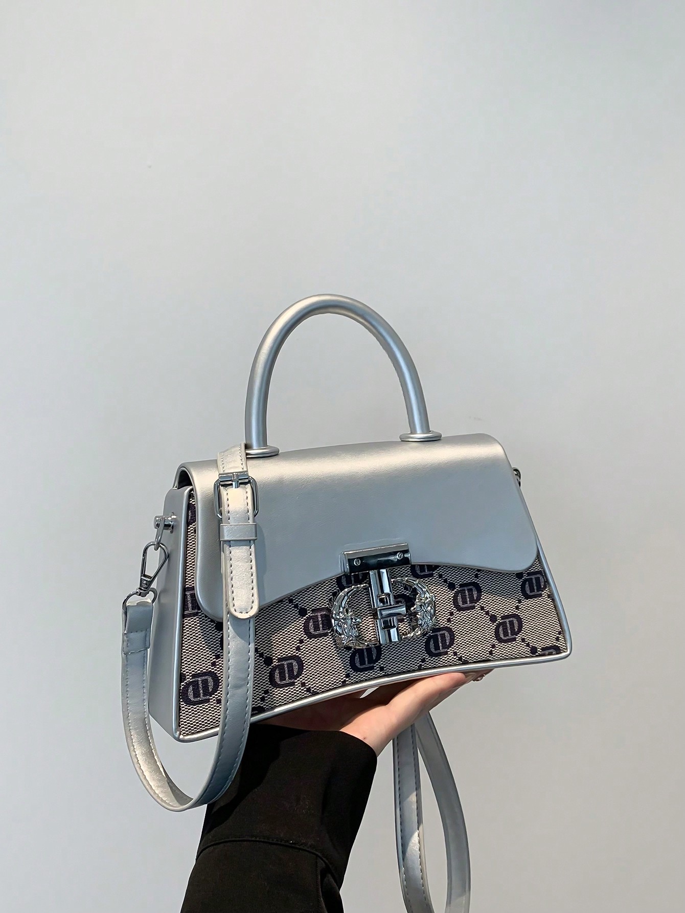 1 حقيبة يدوية بصندوق بطراز كلاسيكي للنساء ، حقيبة...