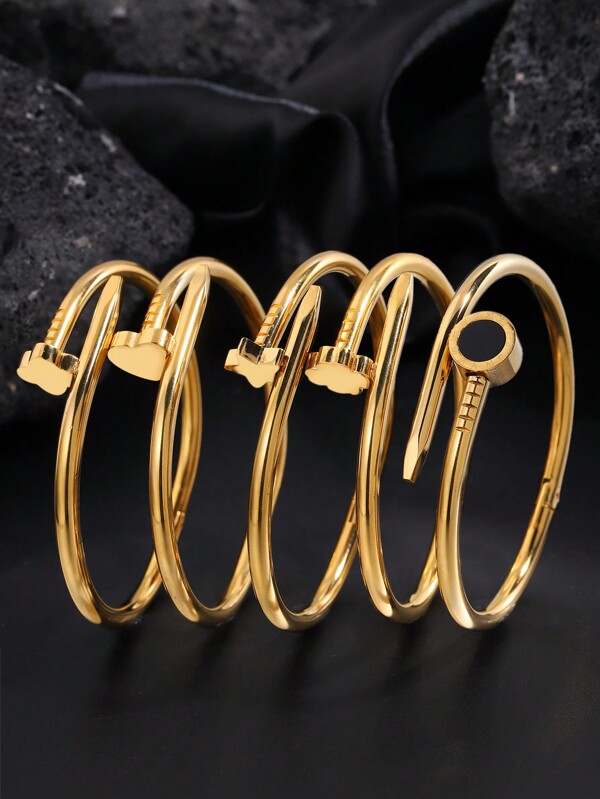 Camhanno 1 Stück einfaches und modisches Edelstahl-Nagel-Armband mit verschiedenen Formen, geeignet für den täglichen Gebrauch