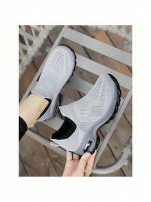 Cross-Border Women's Sporty & Casual Slip-Ons Knitted Shoes Dance Shoes With Air Cushion - Màu xanh lam - Xem 9