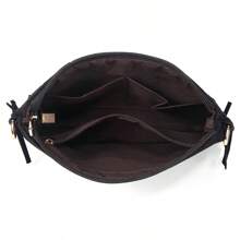 2025 Hot European And American Fashion Tassel Bolsa de Ombro Feminina Bolsa de Ombro Casual com Franja, Preto e Marrom