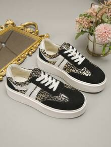 春秋新款时尚大码 36-43 系带厚底休闲运动鞋，黑金混色，日常舒适户外运动鞋，随机花卉图案 - 彩色 - 查看 3