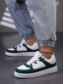 Chaussures plates de loisirs à semelle souple, blanc et vert. Baskets multifonctionnelles pour homme, pour la fête et le port en extérieur
