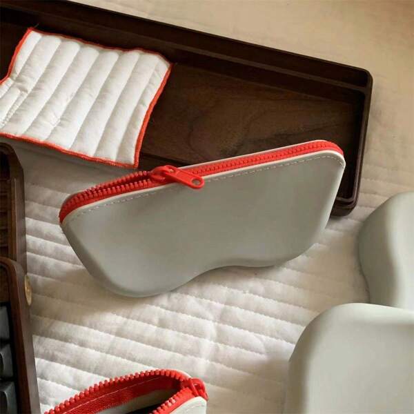 1pc Eyeglasses Carrying Case, Portable Shockproof Silicone Glasses Box For Sunglasses & Eyeglasses, Dust-Proof Storage Bag