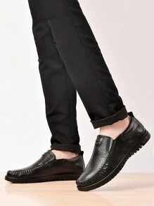 Casual British Simple Romantic Elegant British Style Every Match Gentleman Style Men Daily Outdoor Leisure Business Party Vacation Commute To Work Spring Summer Autumn Winter Four Seasons Black Red Brown Lightweight Non-Slip Breathable Comfortable Loafers Men's Shoes Big Size Men's Shoes 44 45 46 47 New Men's Shoes Solid Color Round Toe Low Top Shoes Cover Feet Flat Slip-On Loafers Casual Men's Shoes Leather Shoes Outdoor Men's Shoes Business Shoes Driving Shoes Boat Shoes Large Size Men's Shoes Loafers