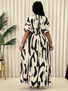 Plus Size Women Summer V-Neck Geometric Printed Batwing Short Sleeve Dress (Random Floral Pattern) - Apricot Black Flower - View 2