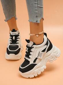 女士厚底休闲运动鞋，撞色时尚百搭厚底运动鞋，系带款式，适合娇小女性的增高鞋，厚底设计