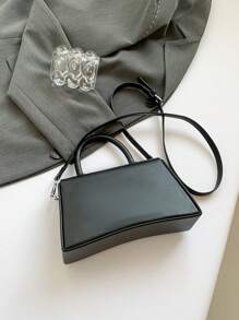 1pc Vintage Box Handbag For Women, Letter Printed Flap Crossbody Bag, Square Shape, Detachable Strap - Black - View 5